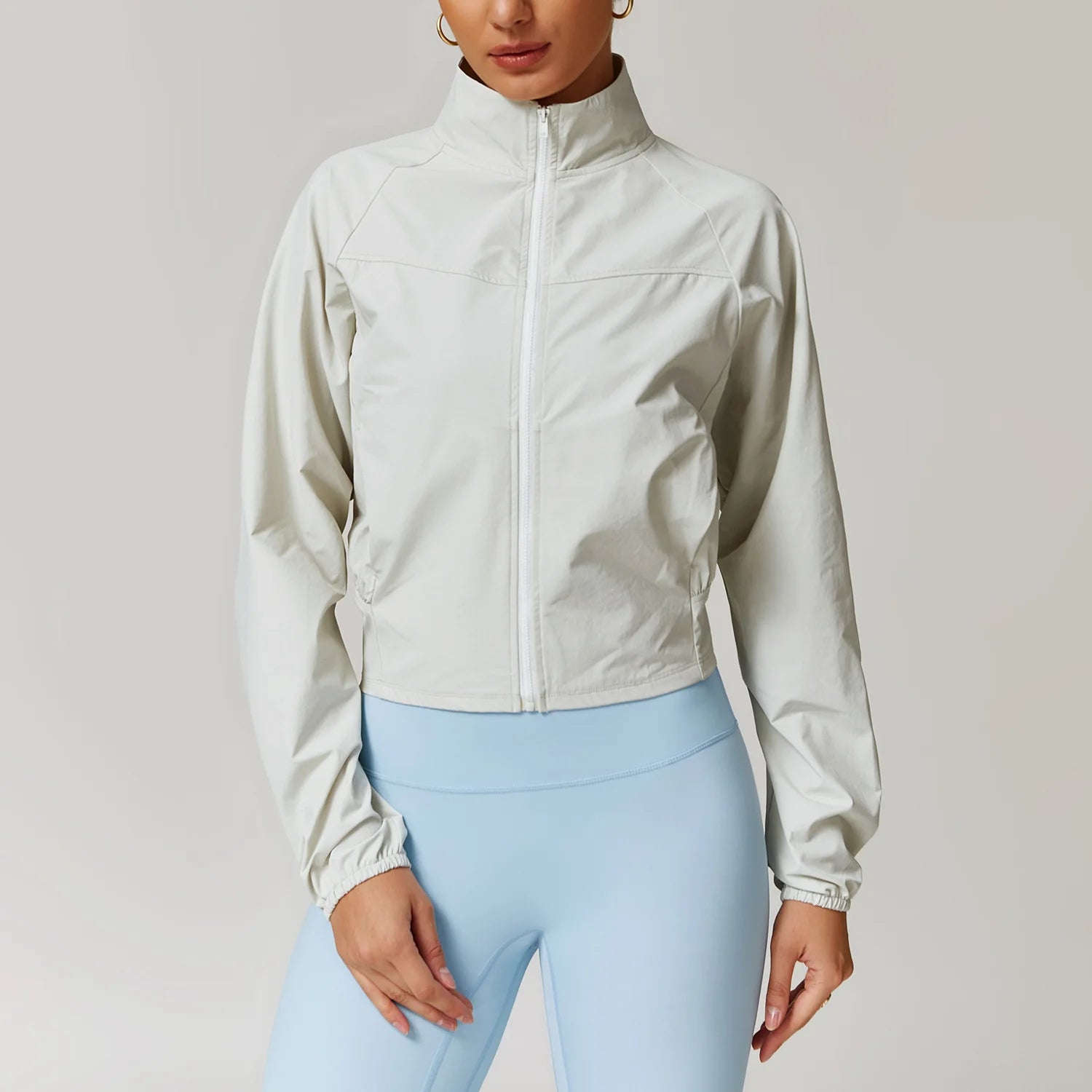 Long Sleeve Women's Jacket – breathable, windproof, and quick-dry activewear for outdoor and fitness activities.